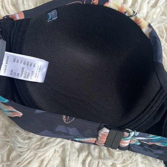 Venice Beach Bikini - Picture 7 of 8